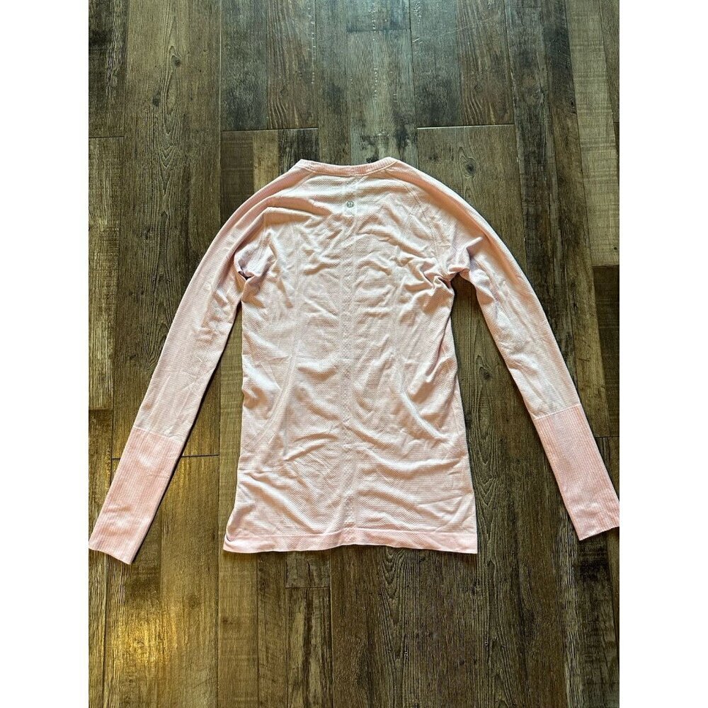 Lululemon Swiftly Tech Long Sleeve Crew Pearl Pink Size 8 - Picture 5 of 6